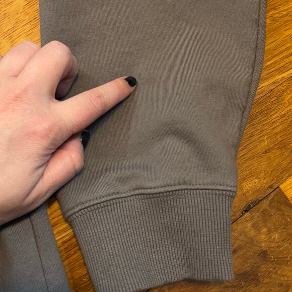 Golden Hour Women’s Large Gray Dragon Diamond Graphic Crewneck Sweatshirt Y2K - Picture 8 of 9